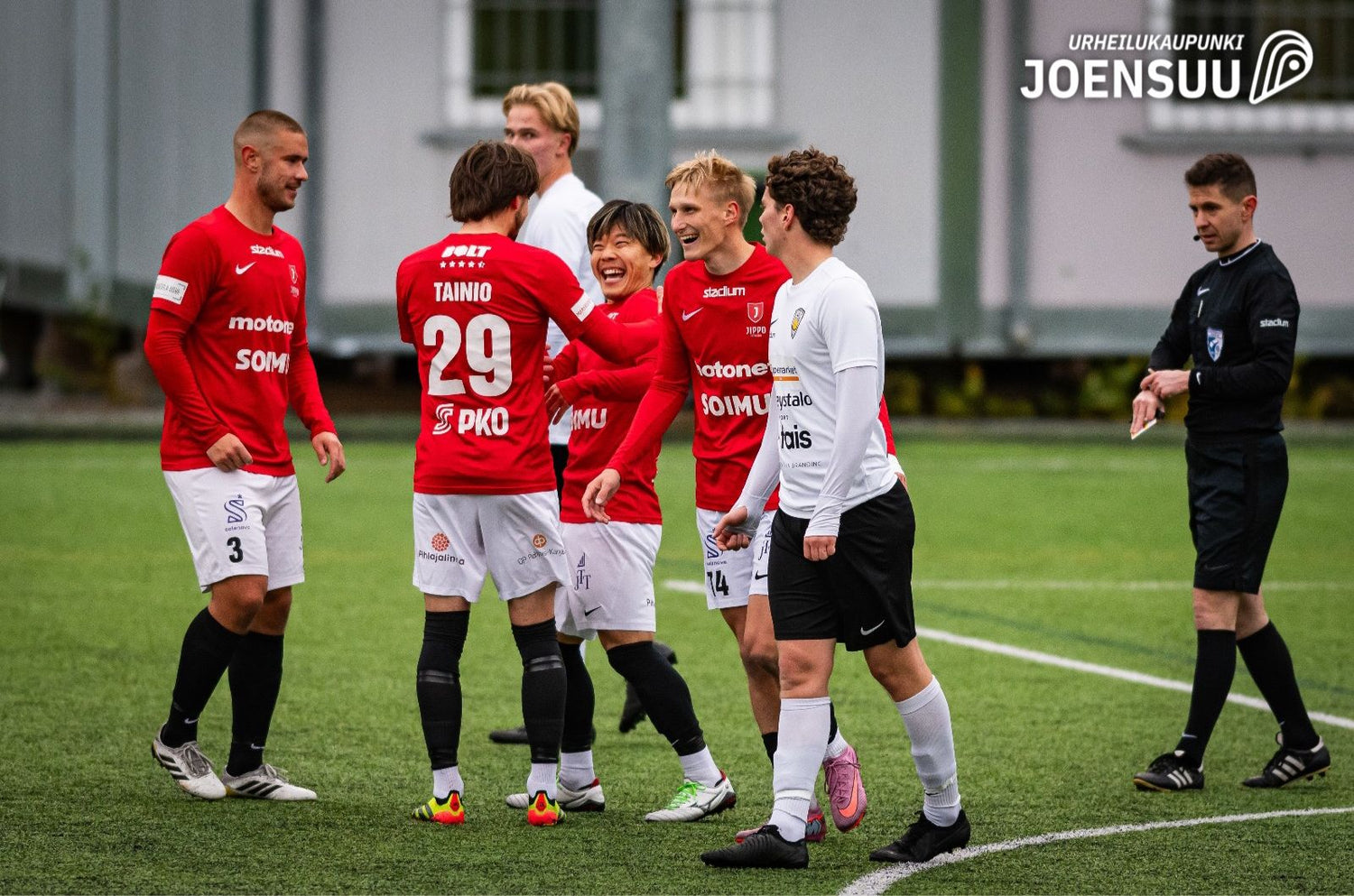 Kauden viimeinen kotiottelu päättyi voitokkaasti - "Onnistuimme ottelusuunnitelmassa aika hyvin"