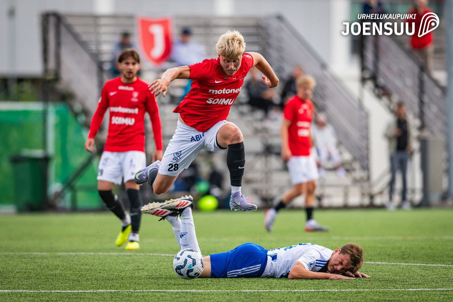 Kolme pistettä karkasi Helsinkiin Jipon hallinnasta huolimatta