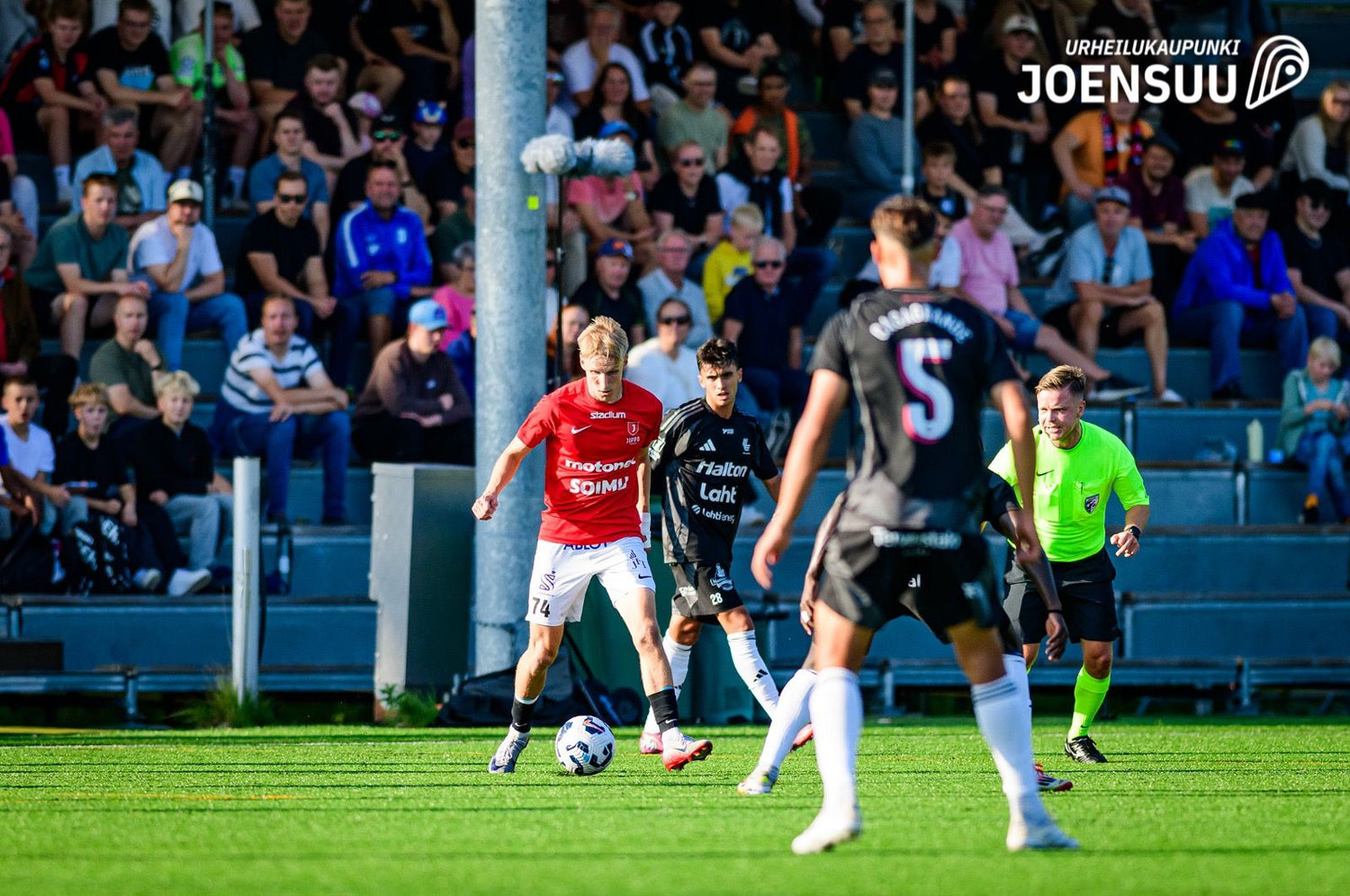 Honkola laukoi sarjakakkosen kumoon kotikentällä!