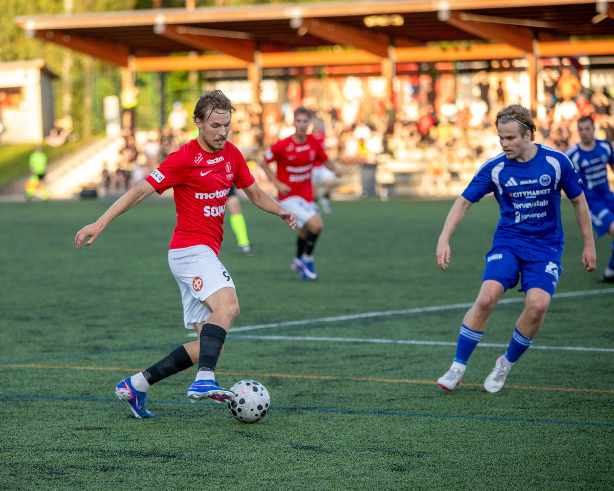 Kausi päättyy Mehtimäellä Hakaa vastaan - "Iso nälkä vielä viimeiseen peliin"