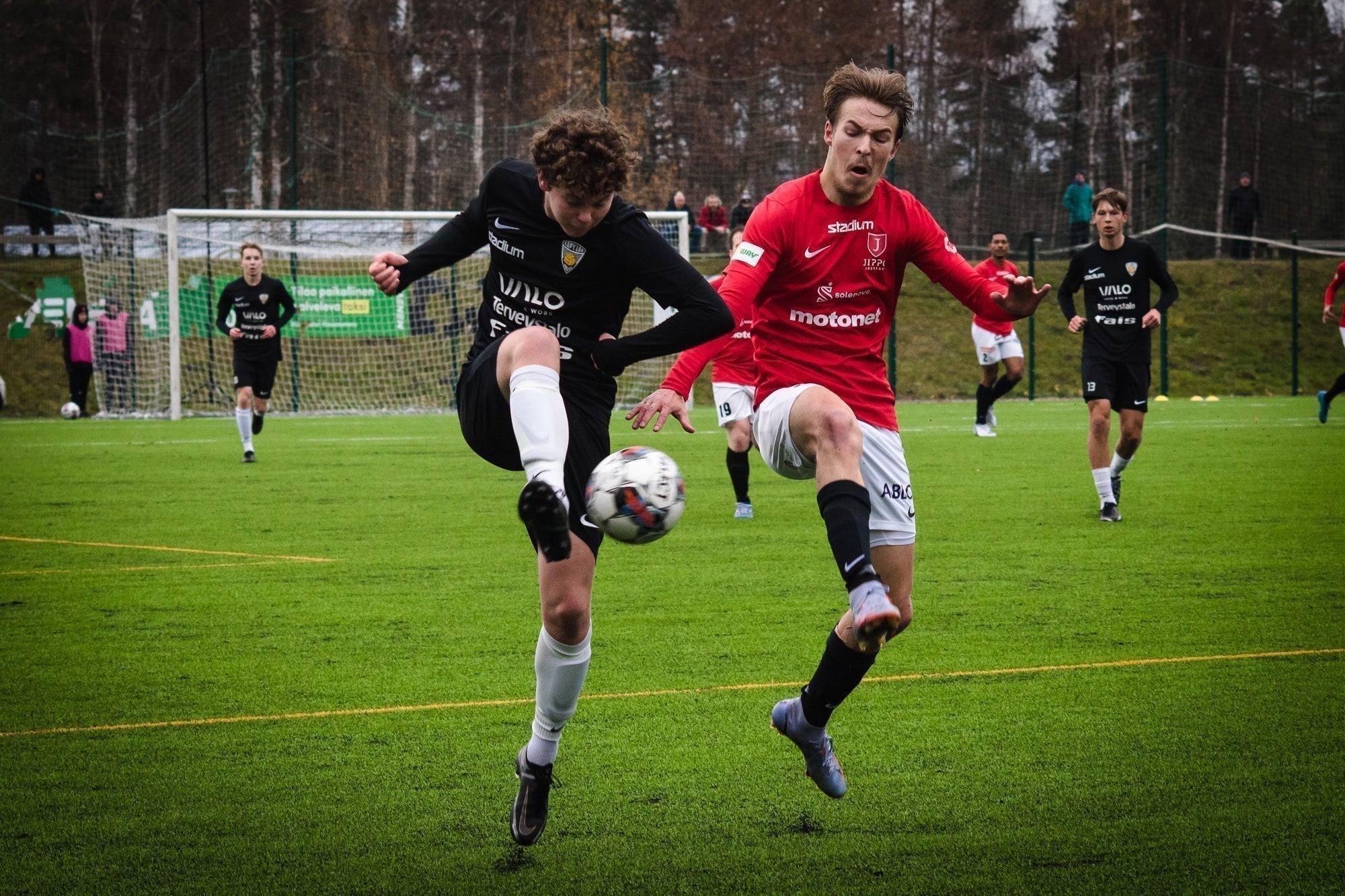 Jippo isännöi maanantain sarja-avauksessa SalPaa