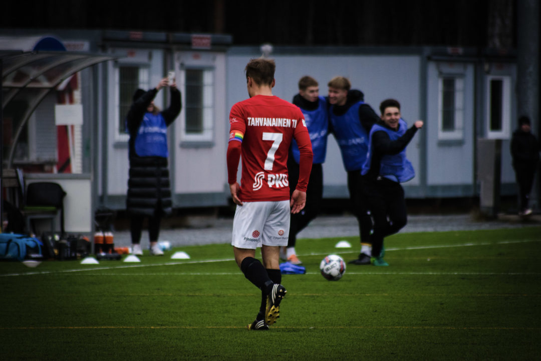 Timo Tahvanaisen pitkä pelaajaura päätökseen - työ toimiston puolella jatkuu