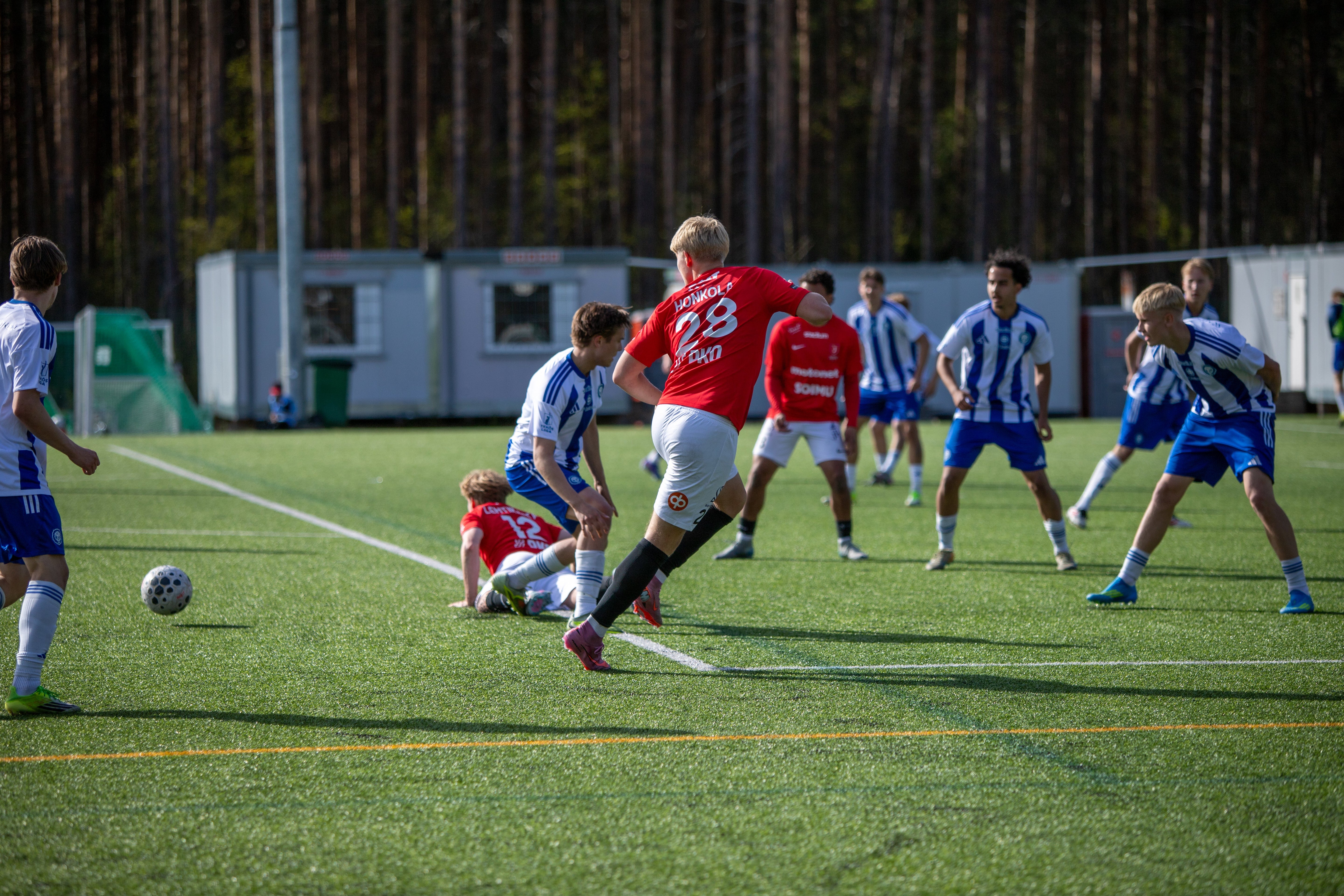 VISIT JOENSUU OTTELURAPORTTI: ANSAITUT KOLME PISTETTÄ TÖÖLÖSTÄ
