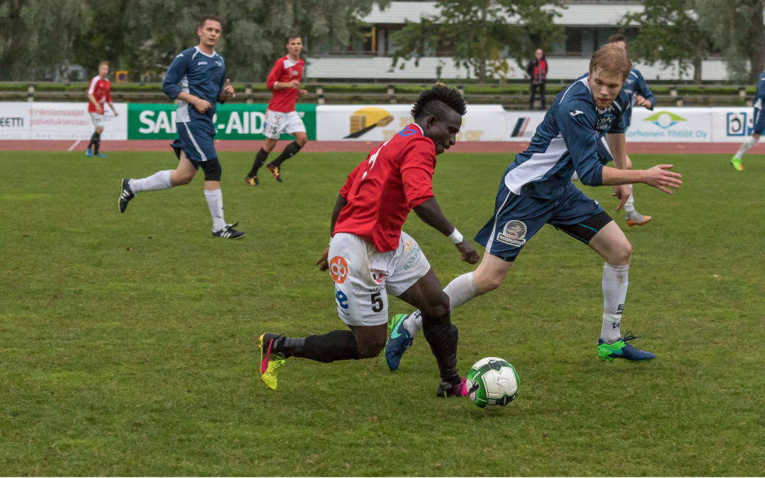 Nelson Appiah ja Iiro-Pekka Naakka sopimuksiin