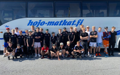 Hojo-Matkat Oy kuljettaa JIPPO:n joukkueita ympäri Suomen 